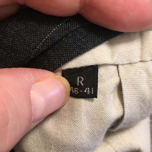 Men’s R46- W41 grey pinstripe suit- jacket and pants - Picture 2 of 15